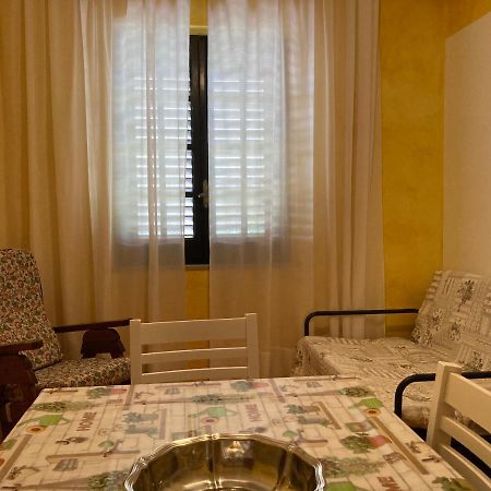 Araxi Lägenhet Villa San Pietro Exteriör bild